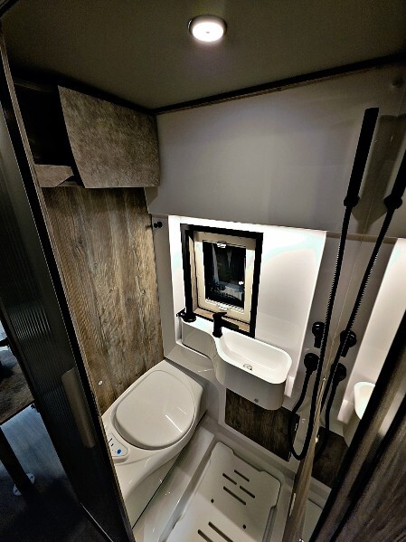 ROBETA BADEZIMMER OASIS